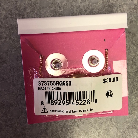 Betsey Johnson Rose Gold Tone Crystal Encrusted Lip Necklace & Lipstick Studs - Picture 5 of 10